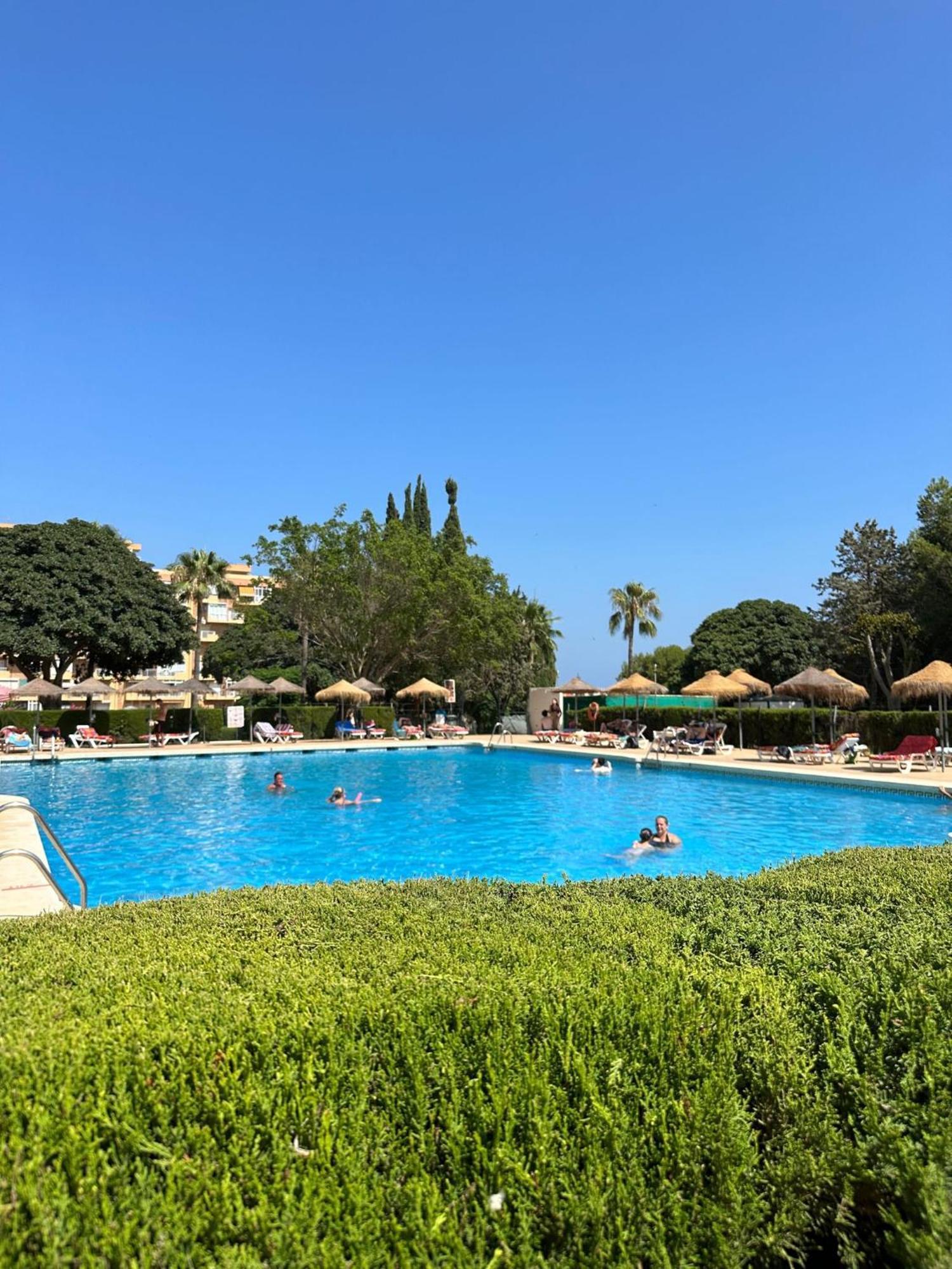 Benalmadena Gamonal Apartment Malaga Luaran gambar